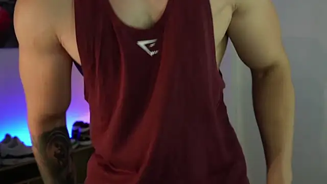 Snapshot of Hazzan_Velez chatting on September 30, 2025, 12:38 am Hazzan Velez online show from September 30, 2025, 12:38 am