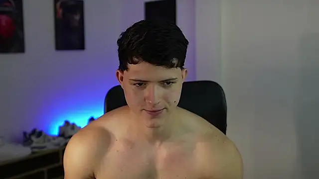 Snapshot of Hazzan_Velez chatting on September 20, 2025, 7:19 pm Hazzan Velez online show from September 20, 2025, 7:19 pm