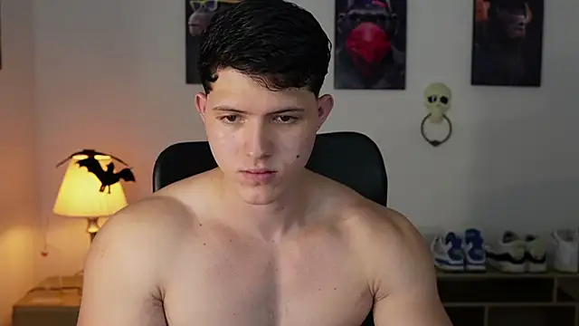 Snapshot of Hazzan_Velez chatting on October 21, 2025, 4:01 am Hazzan Velez online show from October 21, 2025, 4:01 am