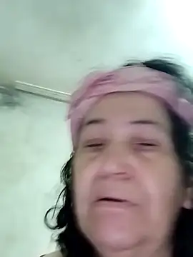 Snapshot of _BaHaR_ chatting on October 17, 2025, 12:18 pm  BaHaR  online show from October 17, 2025, 12:18 pm