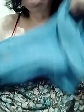 Snapshot of _BaHaR_ chatting on October 22, 2025, 7:52 am  BaHaR  online show from October 22, 2025, 7:52 am