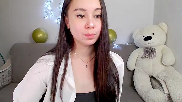 AlinaWett online show from September 22, 2025, 8:04 pm