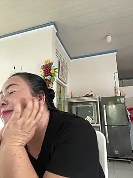 Snapshot of NDith chatting on September 29, 2025, 6:09 am NDith online show from September 29, 2025, 6:09 am