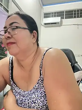 NDith online show from November 14, 2025, 11:36 am