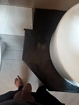 Snapshot of littlehornysons chatting on January 22, 2025, 2:48 am littlehornysons online show from January 22, 2025, 2:48 am