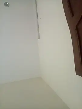 Snapshot of littlehornysons chatting on February 16, 2025, 8:43 am littlehornysons online show from February 16, 2025, 8:43 am