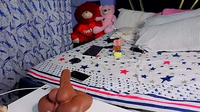 Cherriikenzie online show from March 16, 2026, 5:48 pm