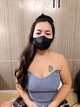 Snapshot of lyna_bl chatting on September 26, 2025, 2:07 am lyna bl online show from September 26, 2025, 2:07 am