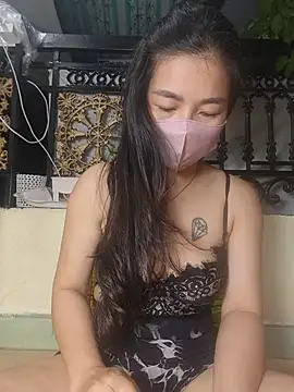 Snapshot of lyna_bl chatting on July 9, 2026, 3:33 pm lyna bl online show from July 9, 2026, 3:33 pm