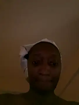 annkeller online show from November 13, 2025, 8:07 am