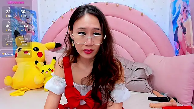 Nao  Chan  online show from February 8, 2025, 4:14 am