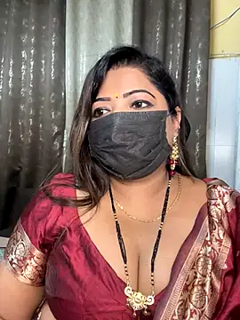 Snapshot of Oh-Monika chatting on October 8, 2025, 4:51 pm Oh-Monika online show from October 8, 2025, 4:51 pm