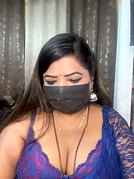 Snapshot of Oh-Monika chatting on October 29, 2025, 4:39 pm Oh-Monika online show from October 29, 2025, 4:39 pm