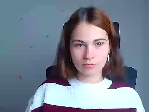 Snapshot of Loon_Amore chatting on October 17, 2025, 5:55 am Loon Amore online show from October 17, 2025, 5:55 am