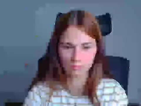 Snapshot of Loon_Amore chatting on October 4, 2025, 6:48 am Loon Amore online show from October 4, 2025, 6:48 am