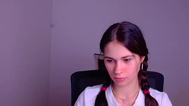 Loon Amore online show from January 9, 2025, 7:18 pm