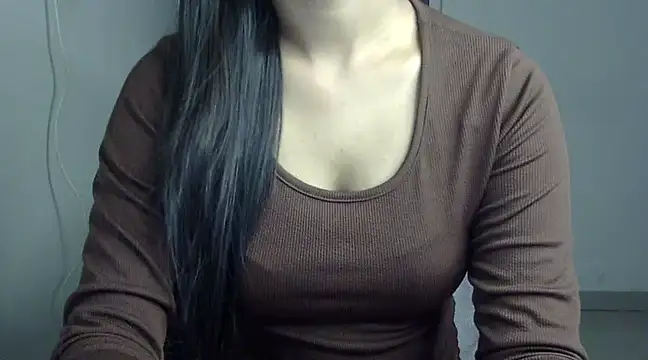 Snapshot of your_ishani chatting on December 8, 2024, 6:28 pm your ishani online show from December 8, 2024, 6:28 pm