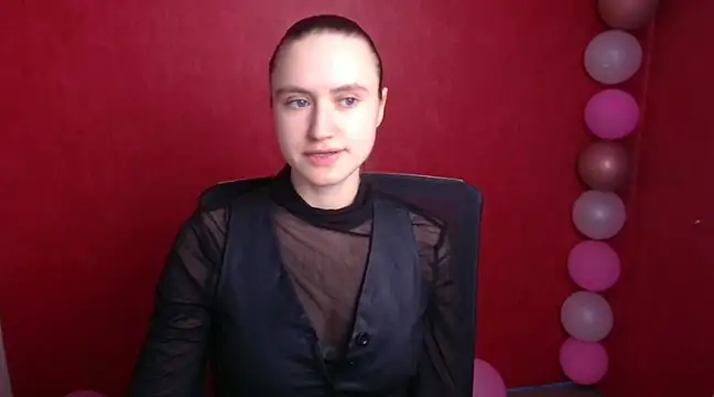 Gabriellagirl online show from March 10, 2025, 7:50 pm