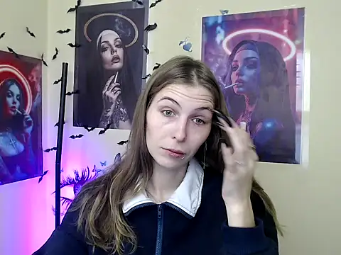 StrangerGi online show from October 15, 2025, 12:13 pm