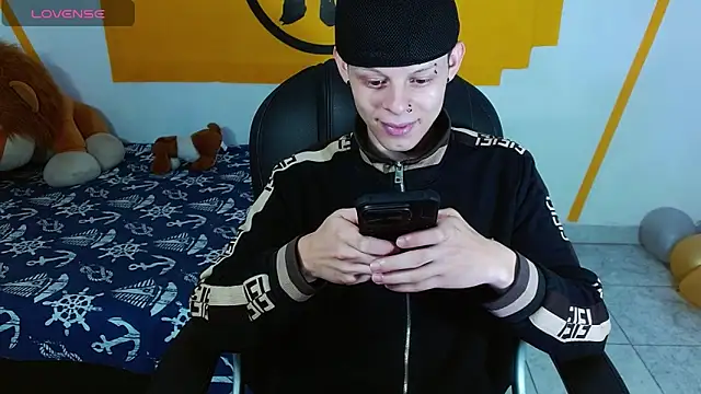 Matthew Boy  online show from January 30, 2025, 11:44 am