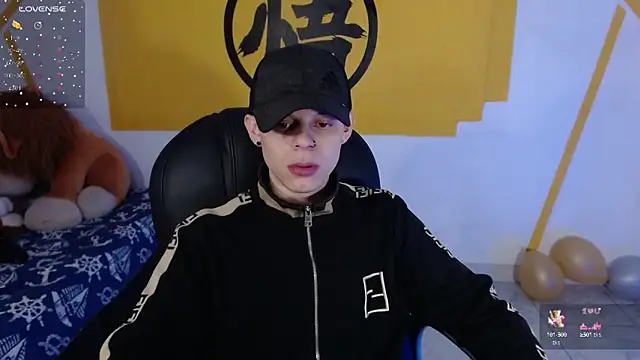 Matthew Boy  online show from February 2, 2025, 4:48 am