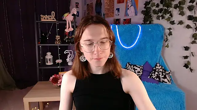 Hermione Reid online show from January 19, 2025, 5:26 am