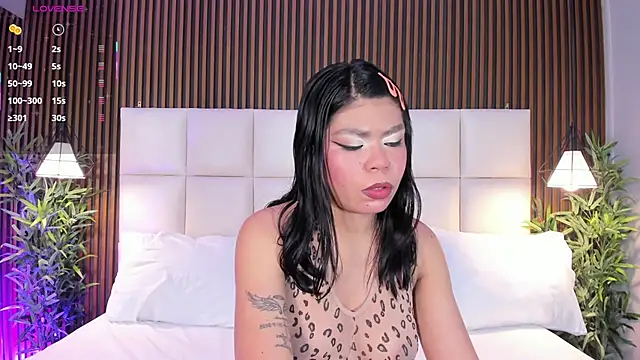 CailynBrowm online show from December 3, 2025, 4:24 am