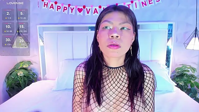 CailynBrowm online show from February 13, 2025, 4:22 am