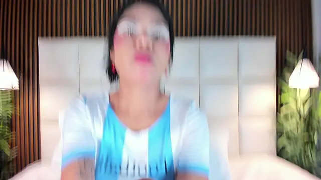 Snapshot of CailynBrowm chatting on September 24, 2025, 4:30 am CailynBrowm online show from September 24, 2025, 4:30 am