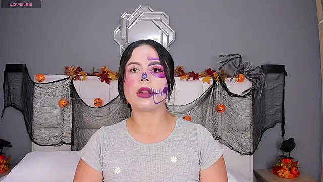 Snapshot of AkiraKings chatting on October 16, 2025, 4:10 am AkiraKings online show from October 16, 2025, 4:10 am