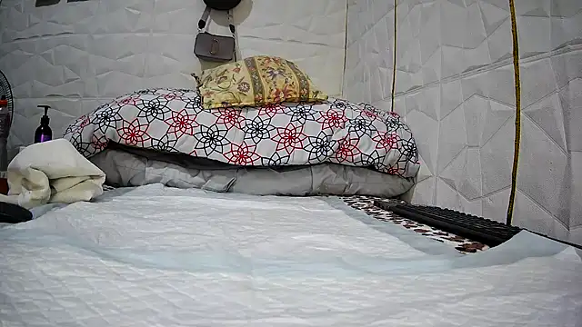 Snapshot of Mendoza_Amaranata chatting on October 15, 2025, 3:38 am Mendoza Amaranata online show from October 15, 2025, 3:38 am