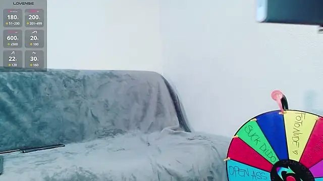 Snapshot of BarbieDarksOk chatting on February 13, 2026, 9:37 pm BarbieDarksOk online show from February 13, 2026, 9:37 pm