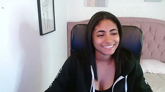 Snapshot of shaneelle chatting on October 23, 2025, 3:05 am shaneelle online show from October 23, 2025, 3:05 am