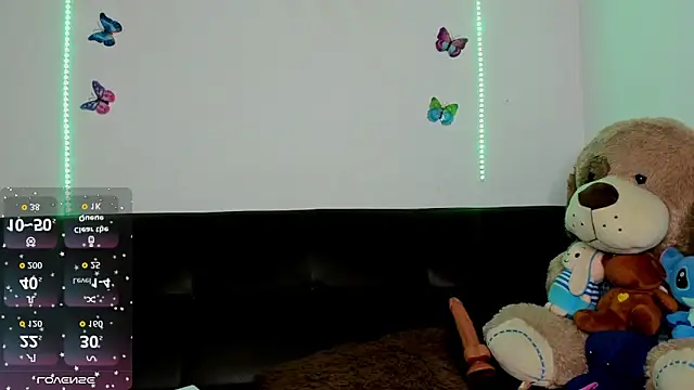 Snapshot of mia_phalmer chatting on October 16, 2025, 10:01 am mia phalmer online show from October 16, 2025, 10:01 am