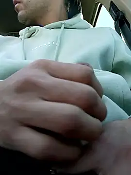 Alfrendino44 online show from January 7, 2026, 8:58 pm