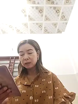 Snapshot of Sexy-ladyboobs20 chatting on October 30, 2025, 12:03 pm Sexy-ladyboobs20 online show from October 30, 2025, 12:03 pm