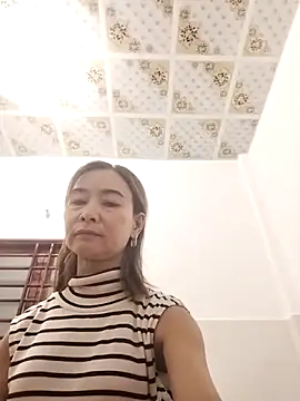 Snapshot of Sexy-ladyboobs20 chatting on October 4, 2025, 1:12 pm Sexy-ladyboobs20 online show from October 4, 2025, 1:12 pm