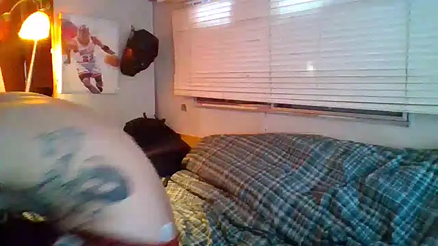 Snapshot of terry2big4u24 chatting on February 27, 2025, 11:37 pm terry2big4u24 online show from February 27, 2025, 11:37 pm