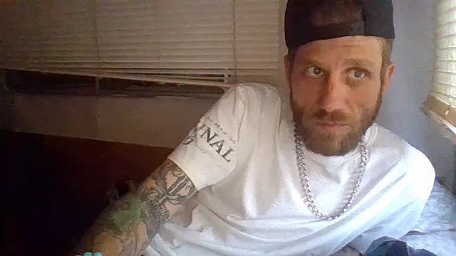 Snapshot of terry2big4u24 chatting on February 26, 2025, 12:09 am terry2big4u24 online show from February 26, 2025, 12:09 am