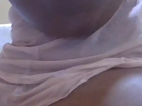 Snapshot of Bootiq chatting on October 18, 2025, 10:45 pm Bootiq online show from October 18, 2025, 10:45 pm