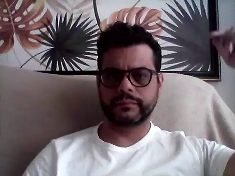 HornyBeachBoyBR online show from July 12, 2026, 3:46 pm