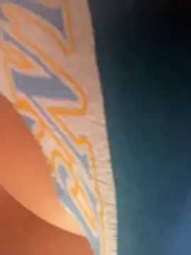 izanmiller2001 online show from April 25, 2026, 6:16 pm