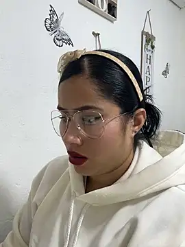 Snapshot of Sweet__Nurse1 chatting on October 2, 2025, 5:05 pm Sweet  Nurse1 online show from October 2, 2025, 5:05 pm