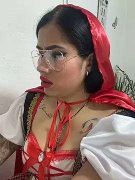 Snapshot of Sweet__Nurse1 chatting on October 31, 2025, 4:47 pm Sweet  Nurse1 online show from October 31, 2025, 4:47 pm