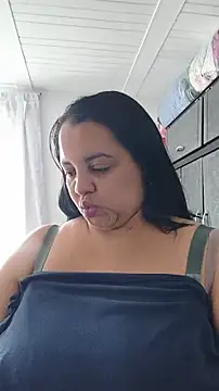 mia donatto369 online show from August 5, 2026, 7:19 pm
