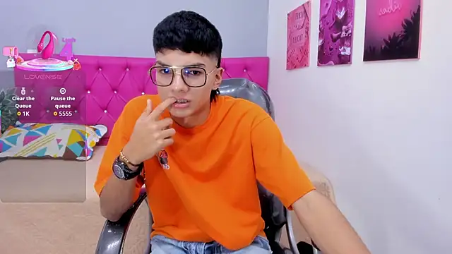 Noha scott online show from October 11, 2025, 11:06 pm