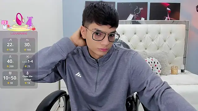 Snapshot of Noha_scott chatting on May 13, 2026, 10:50 pm Noha scott online show from May 13, 2026, 10:50 pm