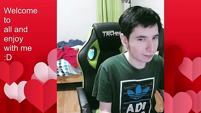 Snapshot of Twink_martinboy chatting on October 31, 2025, 11:55 pm Twink martinboy online show from October 31, 2025, 11:55 pm