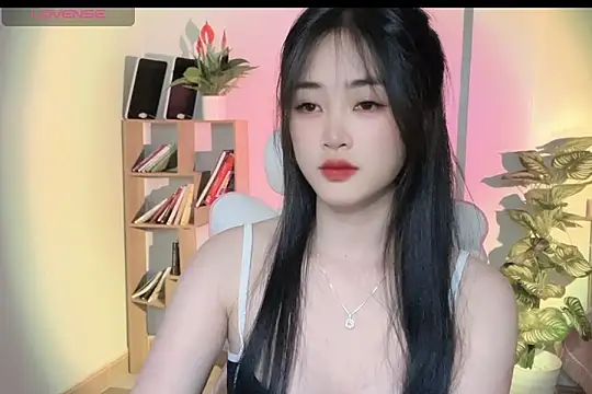  Aimy  online show from March 7, 2025, 3:49 pm