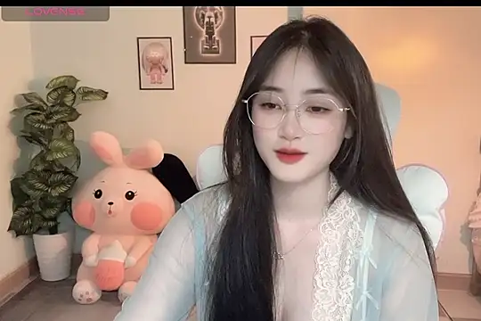  Aimy  online show from September 25, 2025, 4:51 am